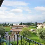 Katy Menta Desenzano del Garda